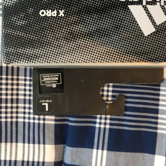 Brand New In Box Adidas Shin Guards - Picture 5 of 6